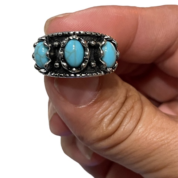 ⭐️🌵🌙 Silver & faux Turquoise Ring bohemian ring - Picture 3 of 17